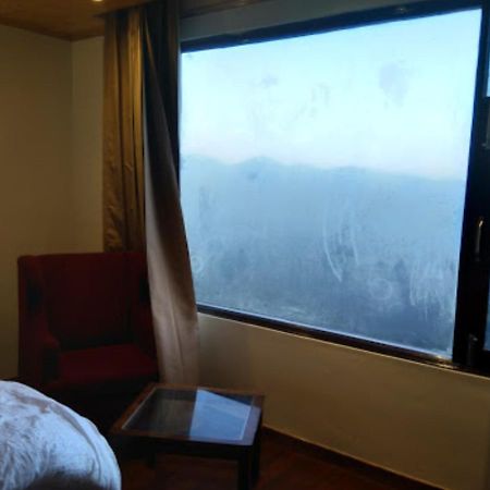The Alpine Retreat Hotell Shimla Exteriör bild