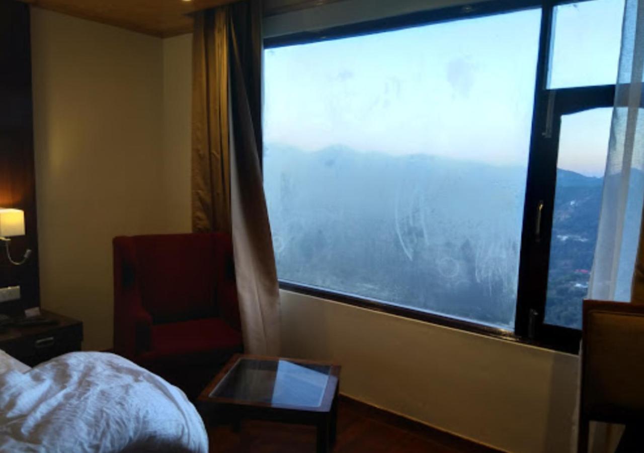 The Alpine Retreat Hotell Shimla Exteriör bild